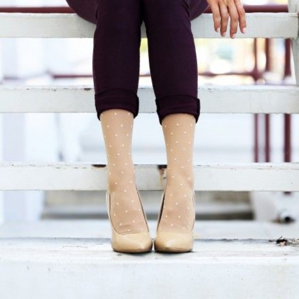 Rejuva Sheer Dot Women's 15-20 mmHg Knee High